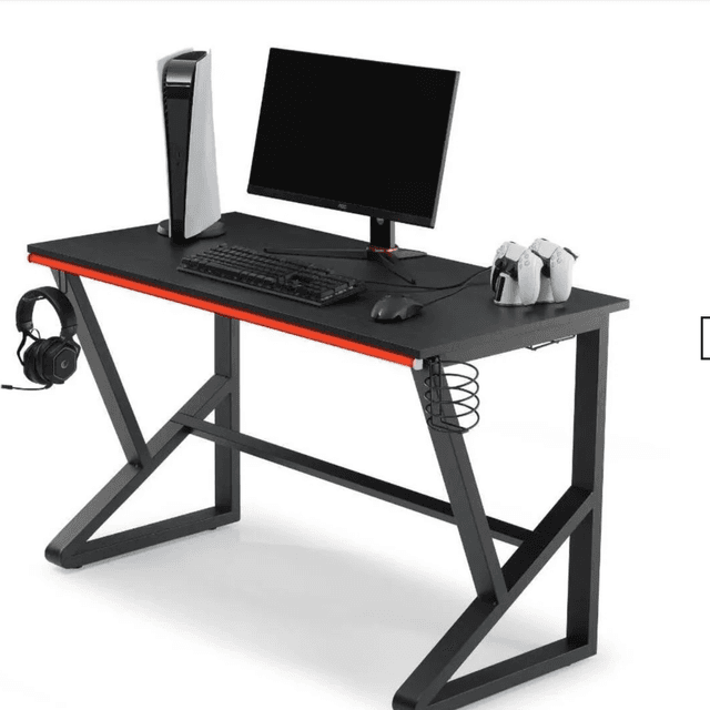 MASAM Masada RGB Veya Kulaklık Askısı Bardaklık Vs. Yoktur