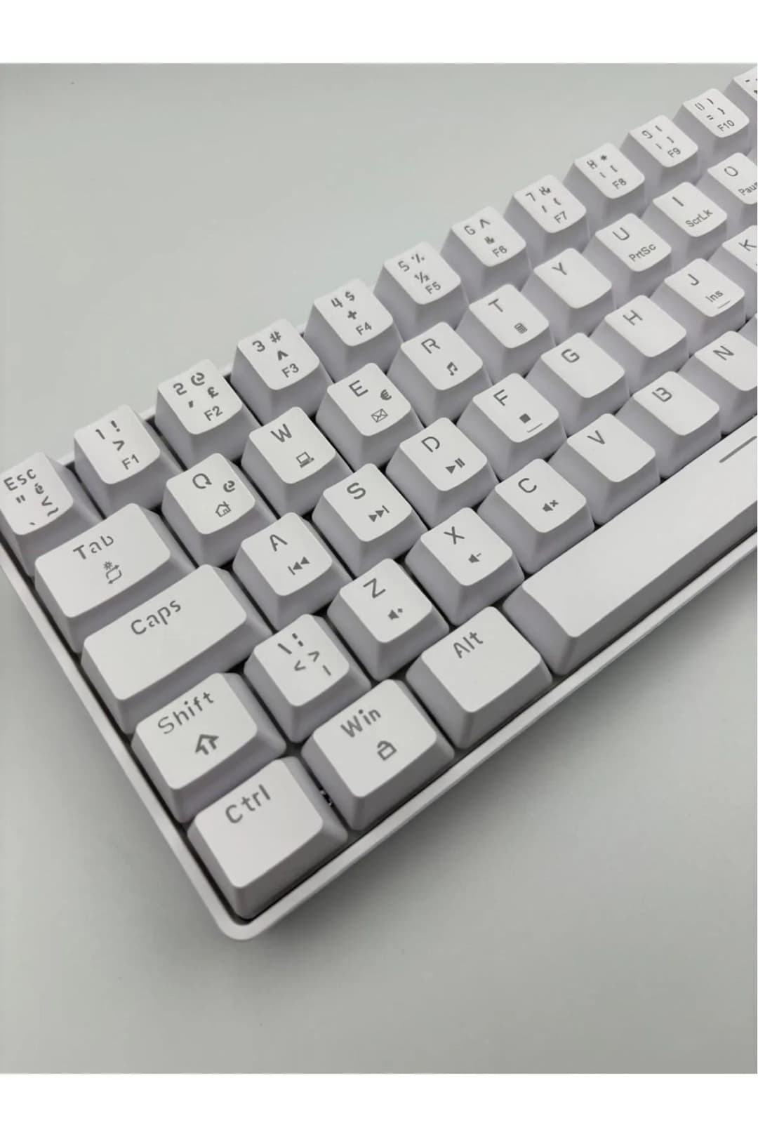 Z00 T60 Beyaz Renk Blue Switch Rgb Gaming Oyuncu Klavyesi Mekanik 62 Tuş 18 Ayarlanabilir Led Gaming - Fiyatı, Yorumları